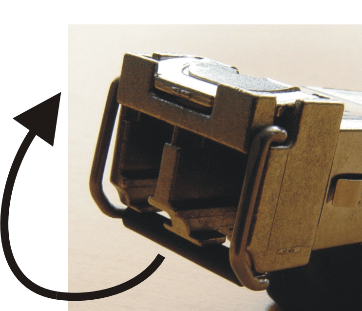 Unlocking a bail latch (type 2) SFP